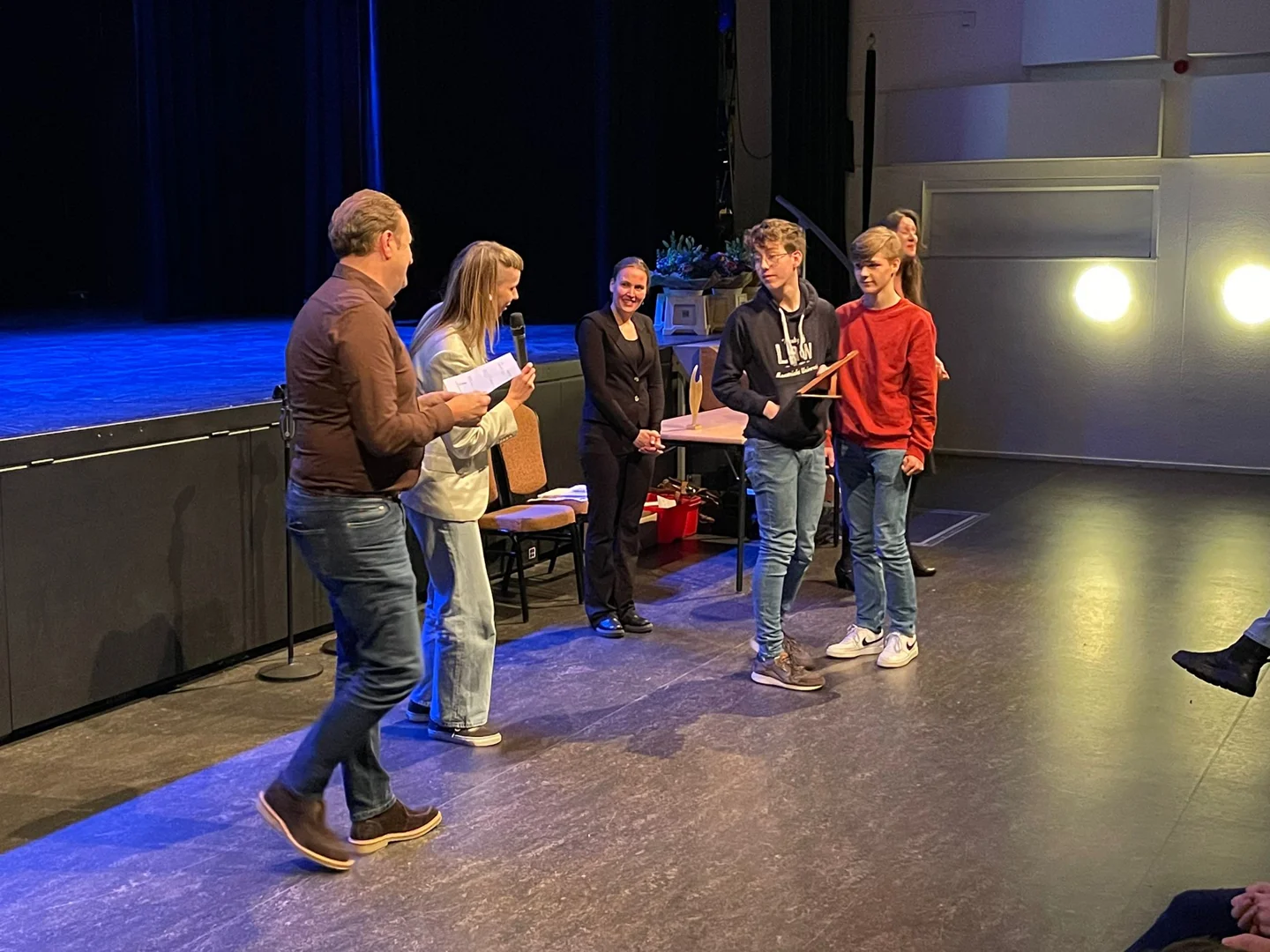 Leerlingen van het Willibrord Gymnasium op het filmfestival in Someren